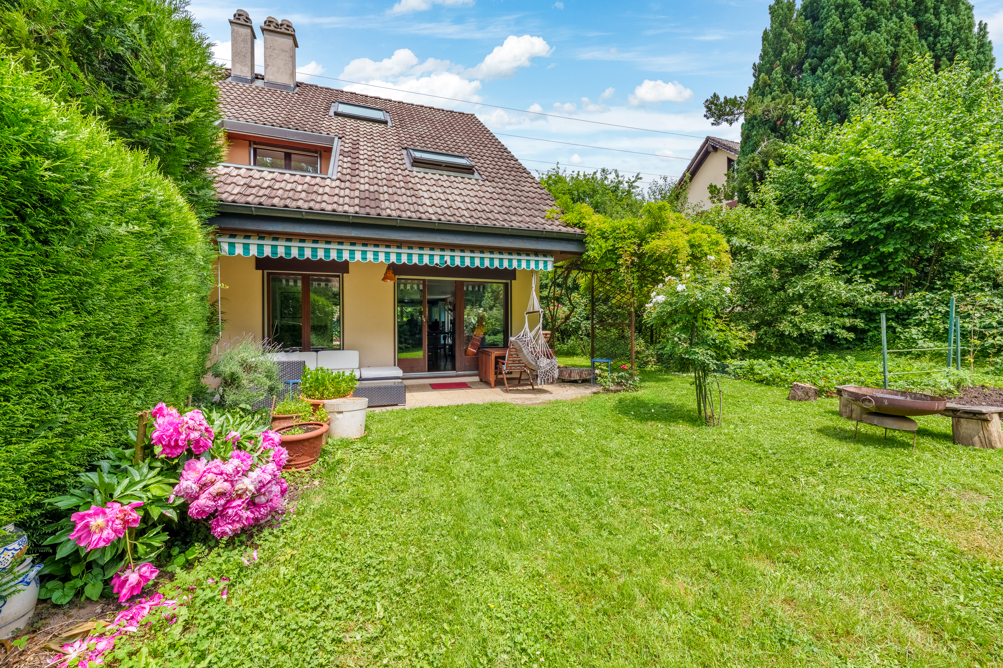 LE MONT-SUR-LAUSANNE - Jolie villa jumelle